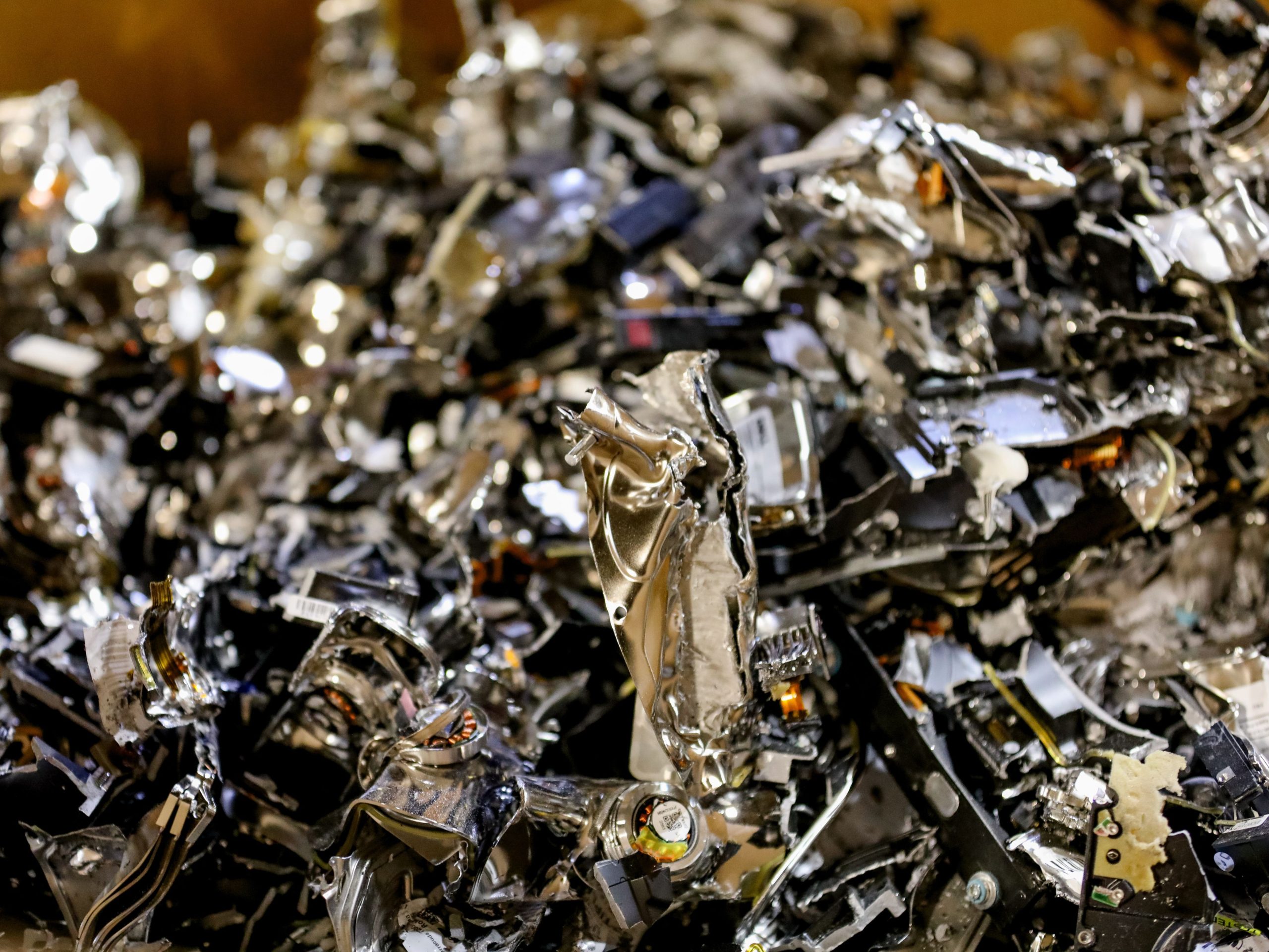 HD, SSDs Physical Destruction